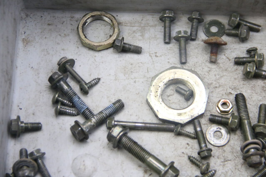 photo de WOREK ŚRUB I WKRĘTÓW TNT MOTOR ROMA 10' 4T 50 (2019 - 2022) - Zbliżenie techniczne