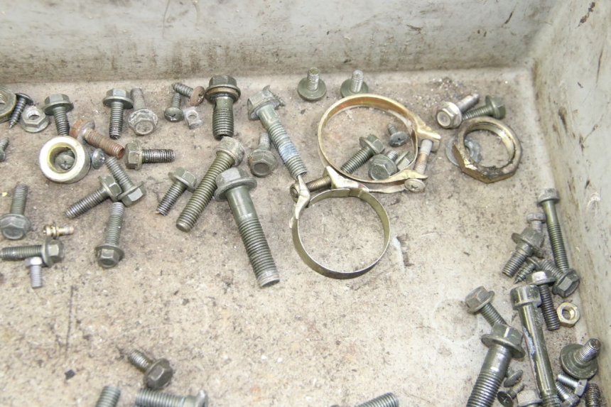 photo de TORBA ZESTAW ŚRUB I WKRĘTÓW TNT MOTOR ROMA 10' 4T 50 (2007 - 2018) - Zoom stanu zużycia