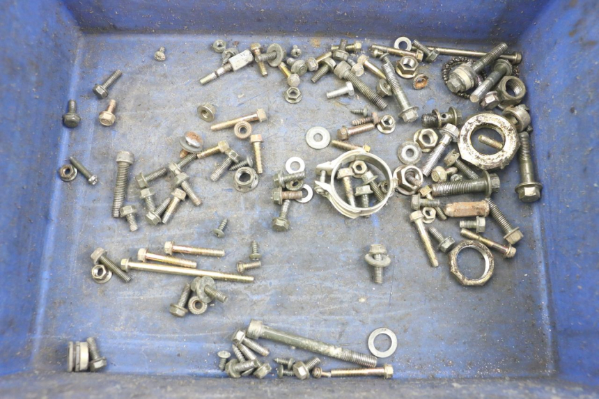 photo de TORBA ZESTAW ŚRUB I WKRĘTÓW TNT MOTOR ROMA 10' 4T 50 (2007 - 2018) - Widok główny