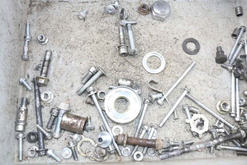 photo de WOREK Z ŚRUBAMI I WKRĘTAMI MINI MX ROOKIE 125 - Szczegół części