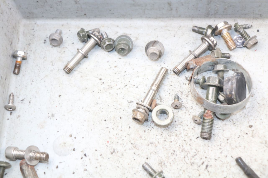 photo de WOREK ŚRUB I WKRĘTÓW TURBHO RP 50 (2018 - 2022) - Inny kąt widzenia