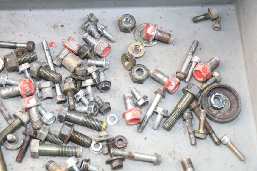 photo de WOREK ŚRUB I WKRĘTÓW ADLY RS SUPERSONIC 50 (2005 - 2010) - Zoom stanu zużycia