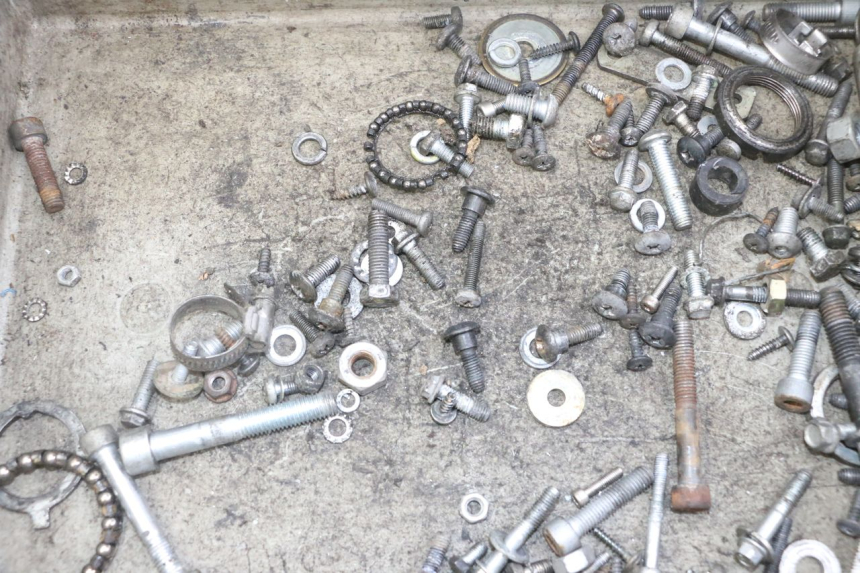 photo de WOREK ŚRUB I ŚRUBEK GILERA RUNNER SL 50 (2006 - 2009) - Szczegół części