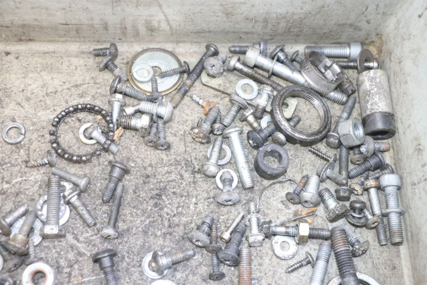 photo de WOREK ŚRUB I ŚRUBEK GILERA RUNNER SL 50 (2006 - 2009) - Inny kąt widzenia