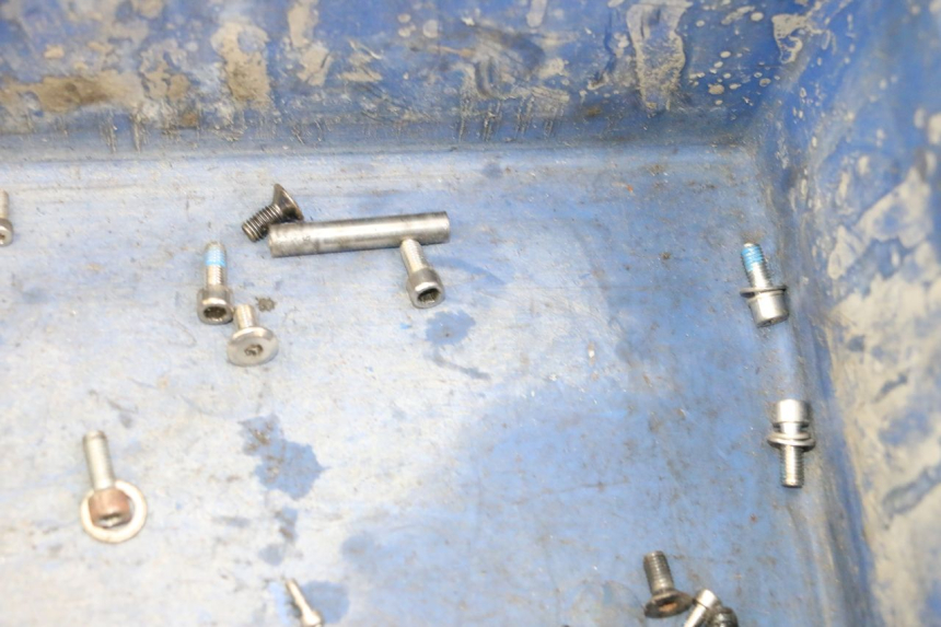 photo de WOREK ŚRUB I ŚRUBEK HERO S10 1 - Zoom stanu zużycia