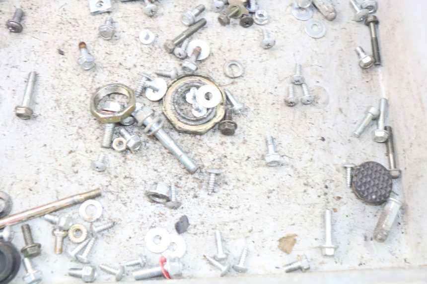 photo de WOREK ŚRUB I WKRĘTÓW JM MOTORS SANTANA 50 (2014 - 2023) - Zoom stanu zużycia