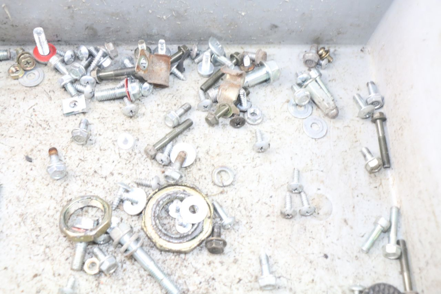 photo de WOREK ŚRUB I WKRĘTÓW JM MOTORS SANTANA 50 (2014 - 2023) - Inny kąt widzenia