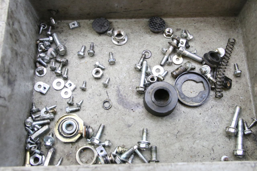 photo de WOREK ŚRUB I WKRĘTÓW JM MOTORS SANTANA 50 (2014 - 2023) - Widok główny