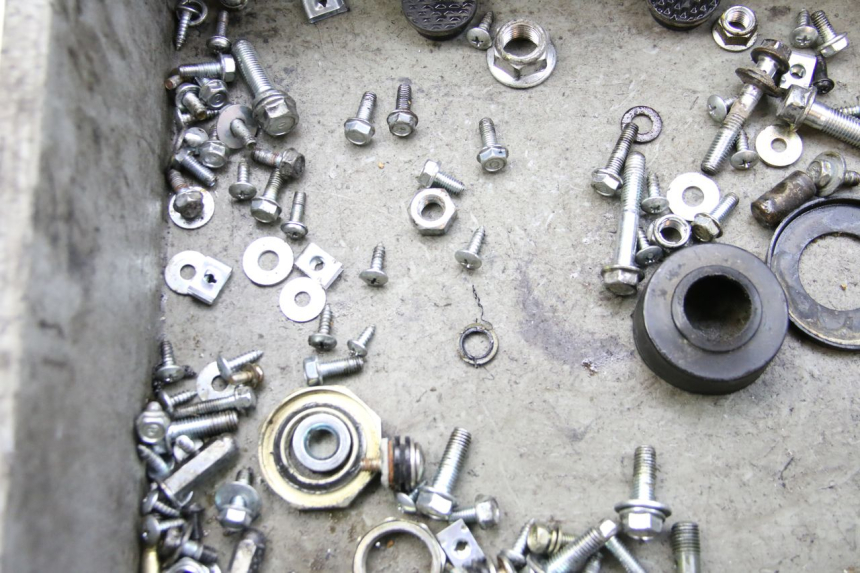 photo de WOREK ŚRUB I WKRĘTÓW JM MOTORS SANTANA 50 (2014 - 2023) - Zoom stanu zużycia