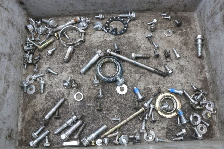 photo de WOREK ŚRUB I WKRĘTÓW JM MOTORS SANTANA 50 (2014 - 2023) - Widok główny