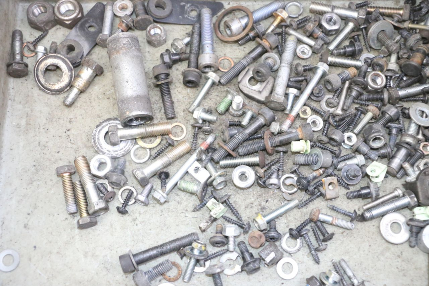 photo de WOREK ŚRUB I ŚRUBEK PEUGEOT SATELIS 125 (2013 - 2018) - Szczegół części