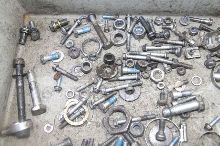 photo de WOREK Z ŚRUBAMI I ELEMENTAMI ZŁĄCZNYMI DERBI SENDA SM DRD 50 (2008 - 2013) - Szczegół części