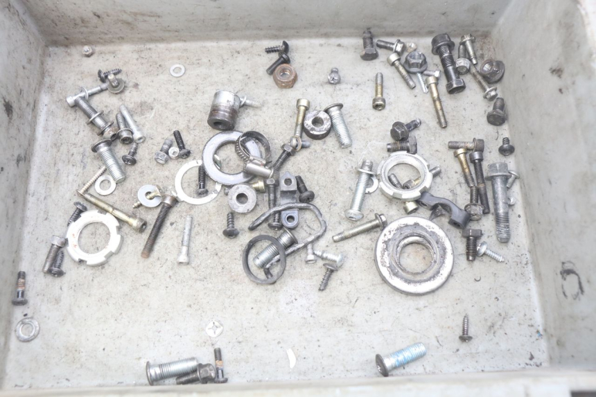 photo de WOREK ŚRUB I ŚRUBEK YAMAHA SLIDER NAKED 50 (2004 - 2018) - Szczegół części