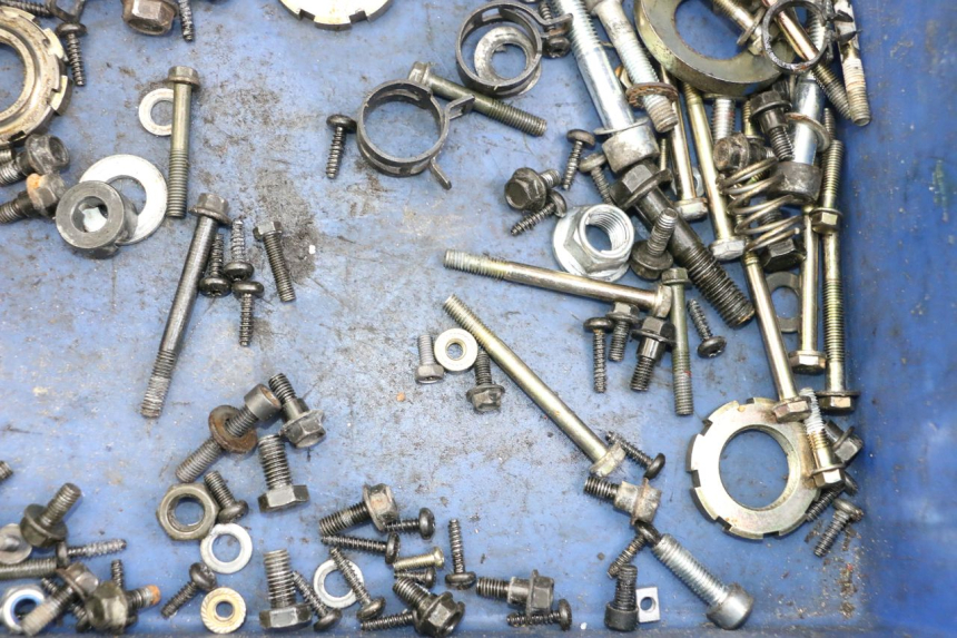 photo de WOREK ŚRUB I WKRĘTÓW PEUGEOT SPEEDFIGHT 4 2T 50 (2015 - 2019) - Zoom stanu zużycia