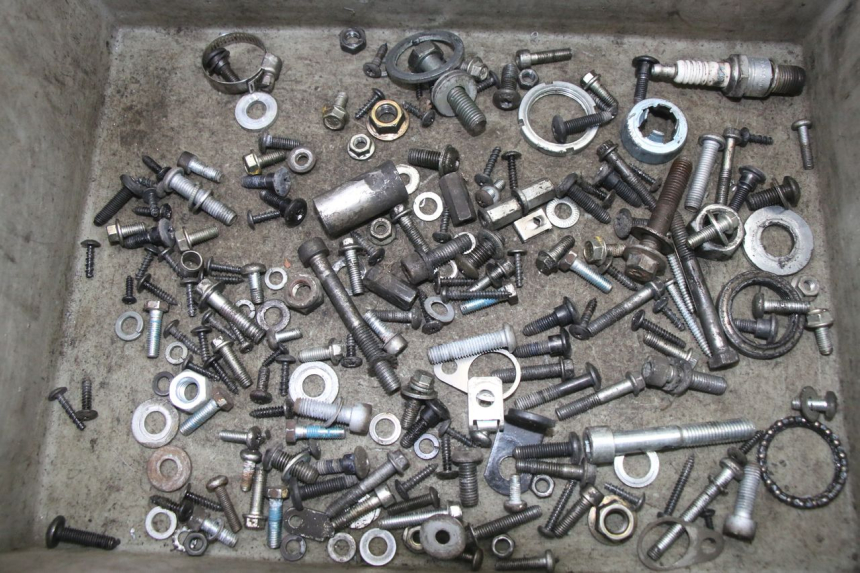 photo de WOREK ŚRUB I WKRĘTÓW APRILIA SR 2T 50 (2018 - 2022) - Widok główny