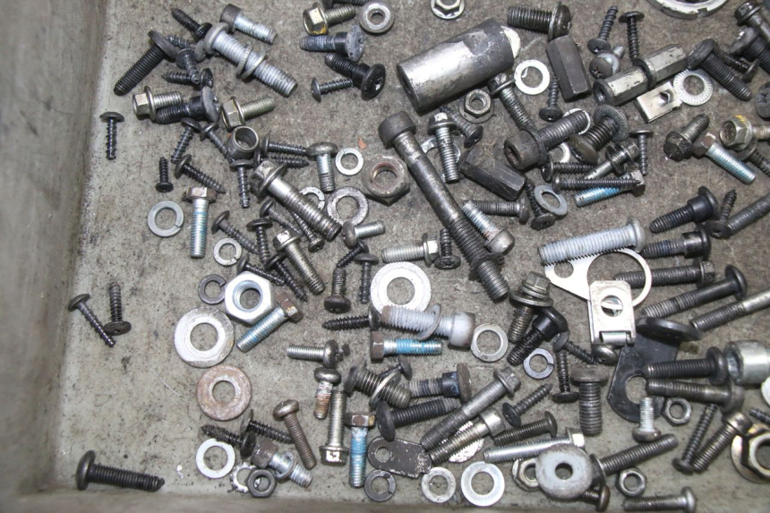 photo de WOREK ŚRUB I WKRĘTÓW APRILIA SR 2T 50 (2018 - 2022) - Inny kąt widzenia