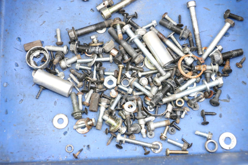 photo de WOREK ŚRUB I ŚRUBEK APRILIA SR MOTARD 50 (2012 - 2018) - Szczegół części