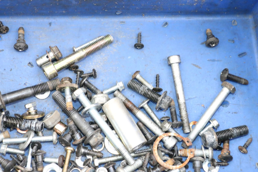 photo de WOREK ŚRUB I ŚRUBEK APRILIA SR MOTARD 50 (2012 - 2018) - Zoom stanu zużycia