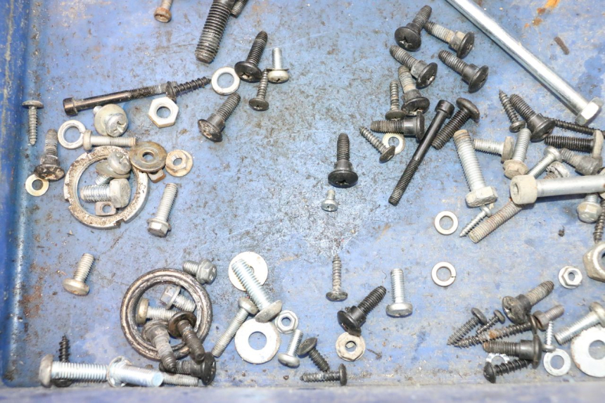 photo de WOREK ŚRUB I WKRĘTÓW GILERA STALKER 50 (2004 - 2014) - Inny kąt widzenia