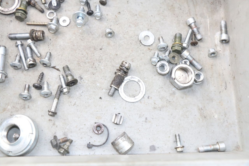 photo de WOREK ŚRUB I WKRĘTÓW NITRO MOTORS STORM DIRTBIKE 110 - Szczegół części