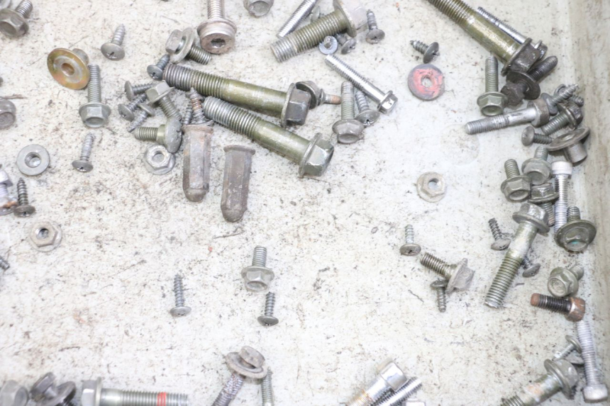 photo de WOREK ŚRUB I WKRĘTÓW SYM JET 14 4T 50 (2018 - 2022) - Zoom stanu zużycia