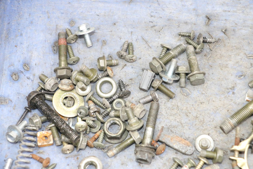 photo de WOREK ŚRUB I WKRĘTÓW SYM ORBIT 2 4T 50 (2008 - 2017) - Inny kąt widzenia