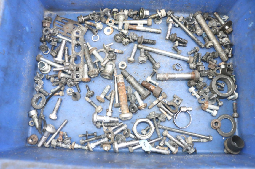 photo de WOREK ŚRUB I WKRĘTÓW YAMAHA TDM ABS 900 (2002 - 2014) - Widok główny