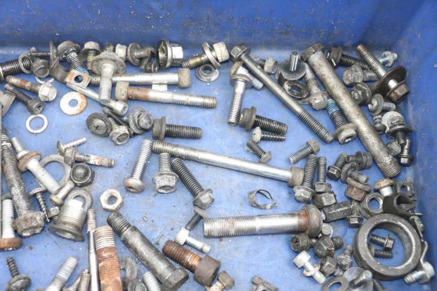 photo de WOREK ŚRUB I WKRĘTÓW YAMAHA TDM ABS 900 (2002 - 2014) - Inny kąt widzenia