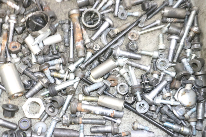 photo de WOREK ŚRUB I WKRĘTÓW YAMAHA TDM ABS 900 (2002 - 2014) - Szczegół części