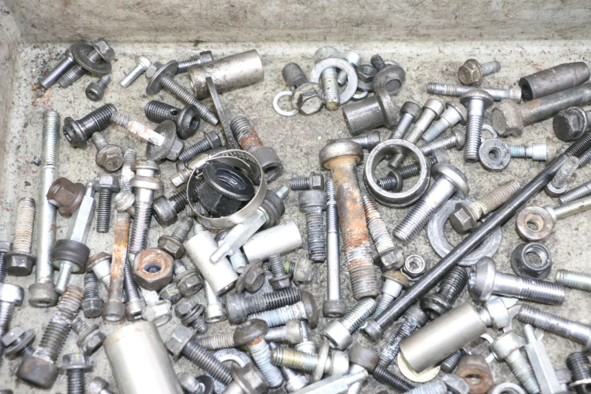 photo de WOREK ŚRUB I WKRĘTÓW YAMAHA TDM ABS 900 (2002 - 2014) - Zoom stanu zużycia