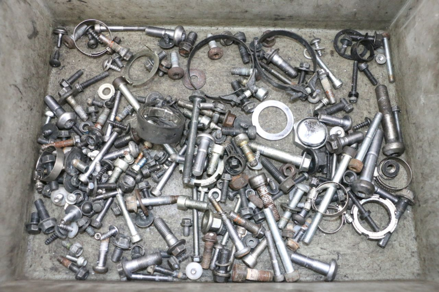 photo de WOREK ŚRUB I WKRĘTÓW YAMAHA TDM ABS 900 (2002 - 2014) - Widok główny