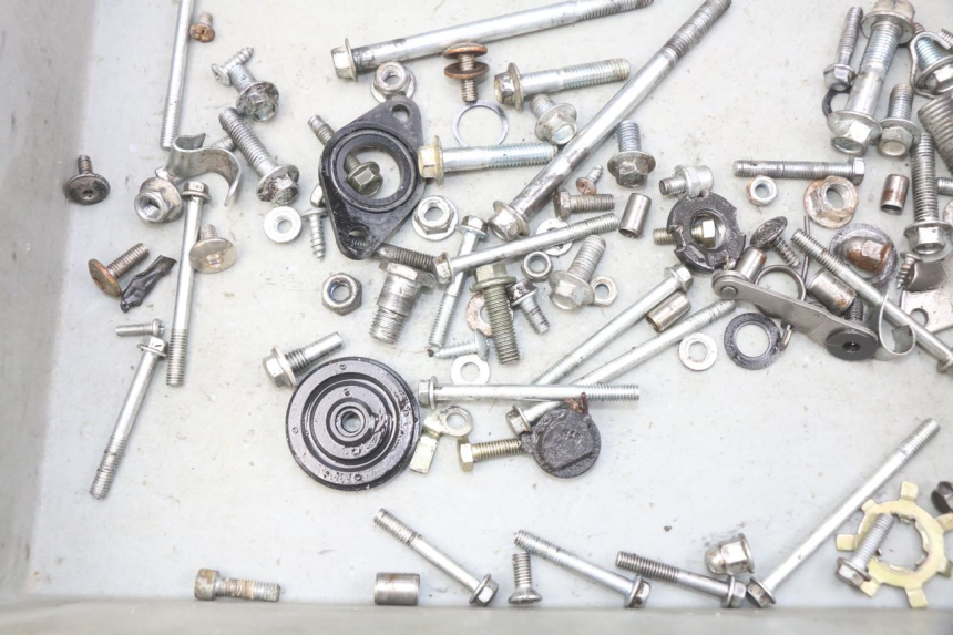 photo de WOREK ŚRUB I WKRĘTÓW NITRO MOTORS THUNDER 125 - Zoom stanu zużycia