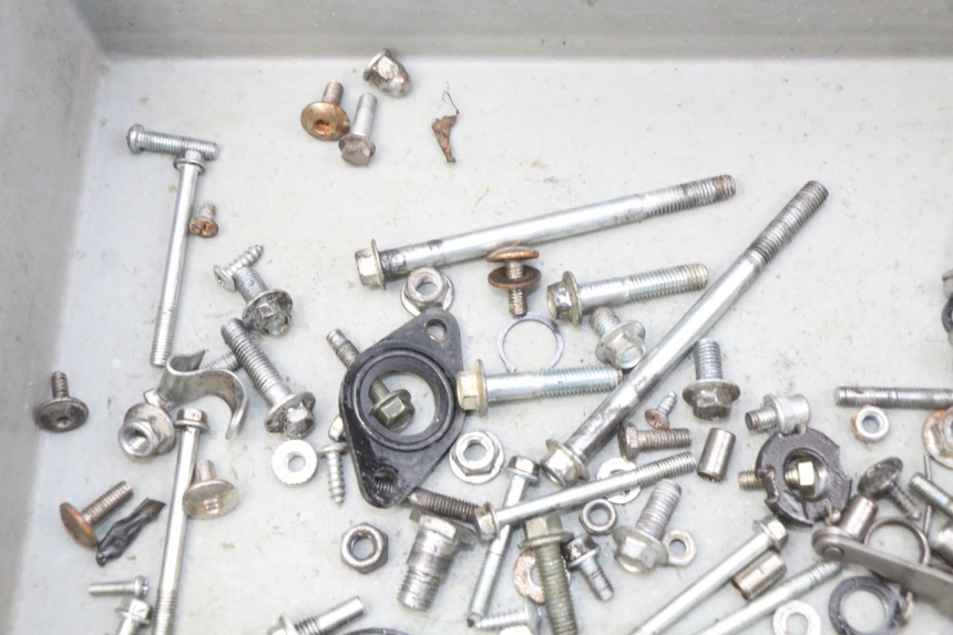 photo de WOREK ŚRUB I WKRĘTÓW NITRO MOTORS THUNDER 125 - Inny kąt widzenia