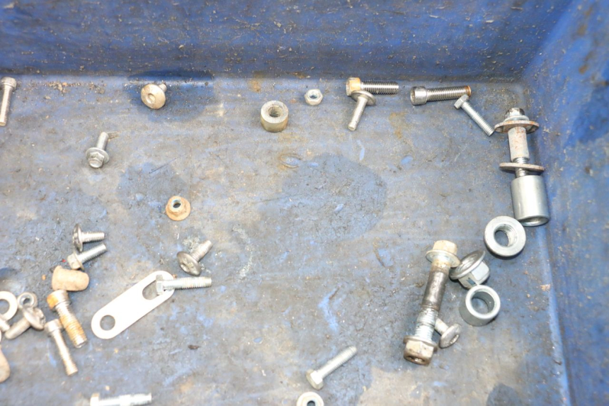 photo de WOREK ŚRUB I WKRĘTÓW NITRO MOTORS THUNDER 125 - Zoom stanu zużycia