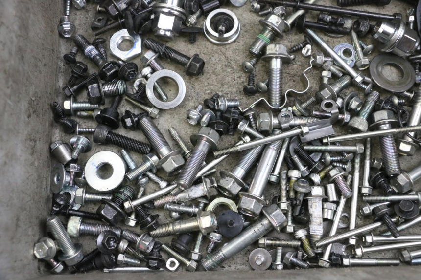 photo de WOREK ŚRUB I WKRĘTÓW YAMAHA TRICITY 300 (2020 - 2024) - Zoom stanu zużycia