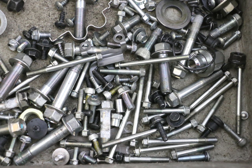 photo de WOREK ŚRUB I WKRĘTÓW YAMAHA TRICITY 300 (2020 - 2024) - Inny kąt widzenia