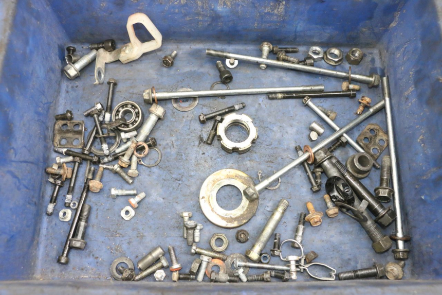 photo de WOREK ŚRUB I WKRĘTÓW YAMAHA TTR 125 (2000 - 2020) - Widok główny