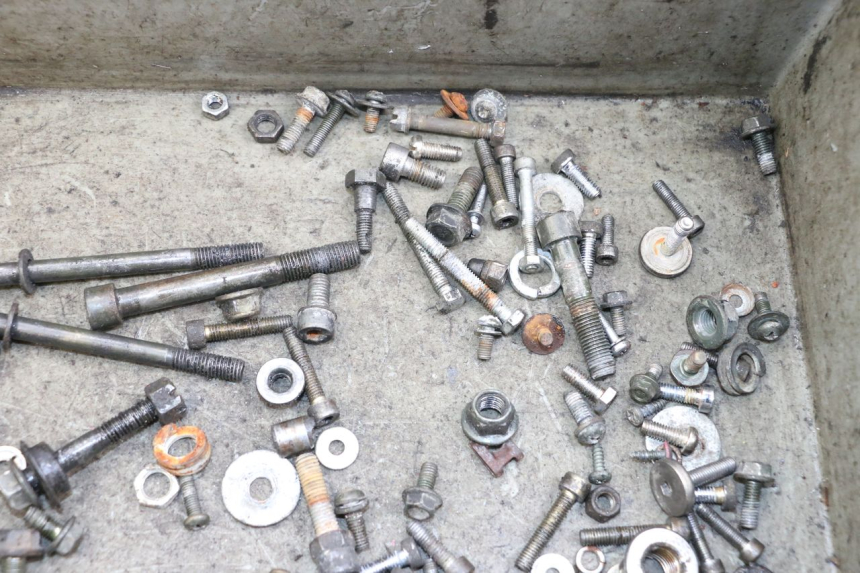 photo de WOREK ŚRUB I ŚRUBEK KEEWAY TX 50 (2008 - 2015) - Inny kąt widzenia