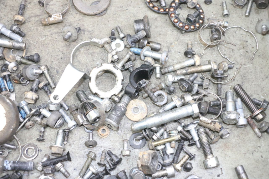 photo de WOREK ŚRUB I ŚRUBEK YAMAHA TZR 50 (2008 - 2016) - Szczegół części