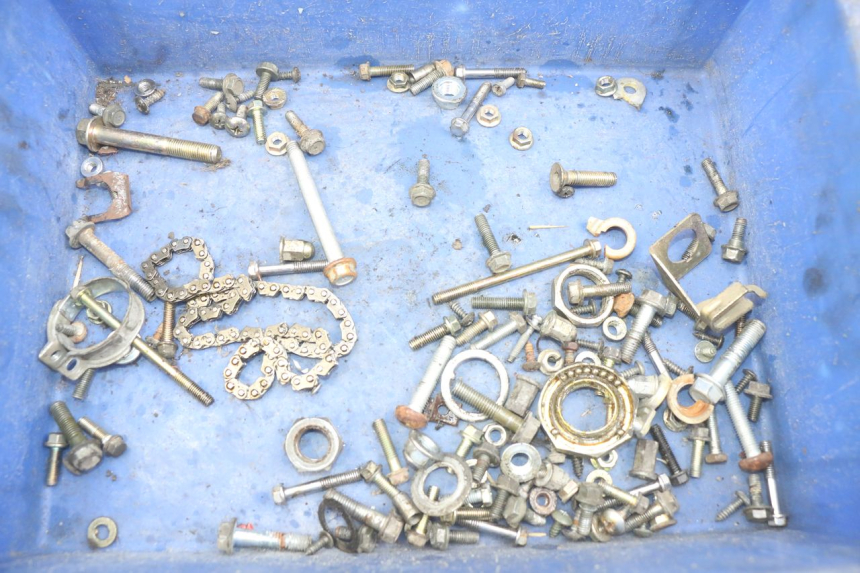 photo de WOREK ŚRUB I WKRĘTÓW PEUGEOT V-CLIC VCLIC 50 (2007 - 2013) - Widok główny