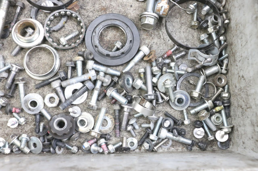 photo de WOREK ŚRUB I WKRĘTÓW KAWASAKI VERSYS ABS 650 (2015 - 2018) - Szczegół części