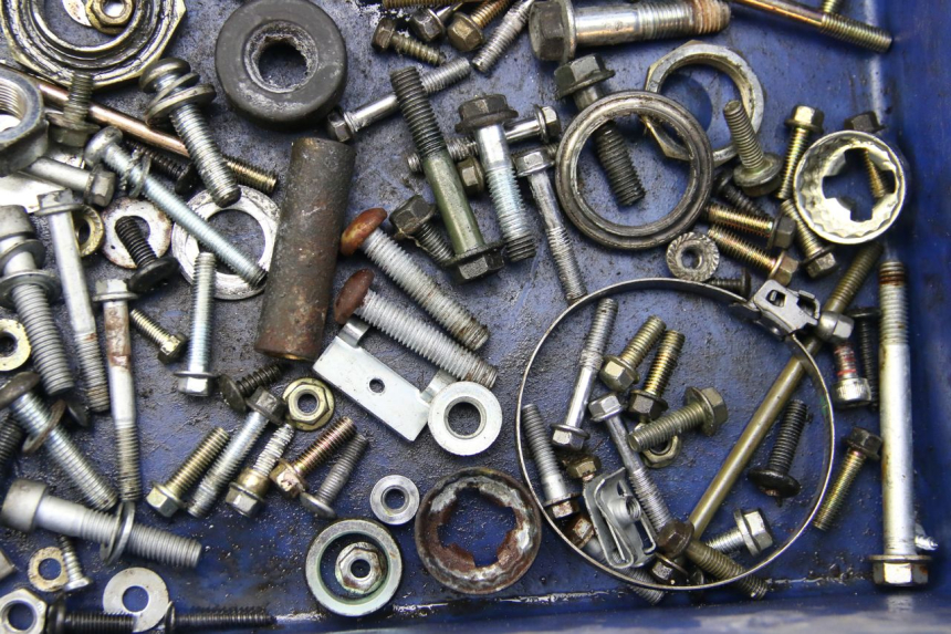 photo de WOREK ŚRUB I WKRĘTÓW PIAGGIO VESPA GTS SUPER IE 125 (2009 - 2016) - Zoom stanu zużycia