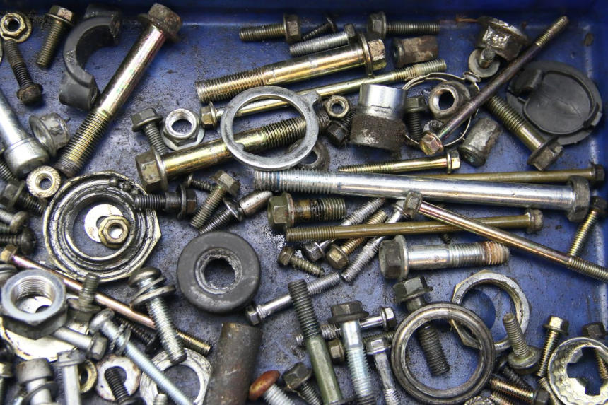 photo de WOREK ŚRUB I WKRĘTÓW PIAGGIO VESPA GTS SUPER IE 125 (2009 - 2016) - Inny kąt widzenia