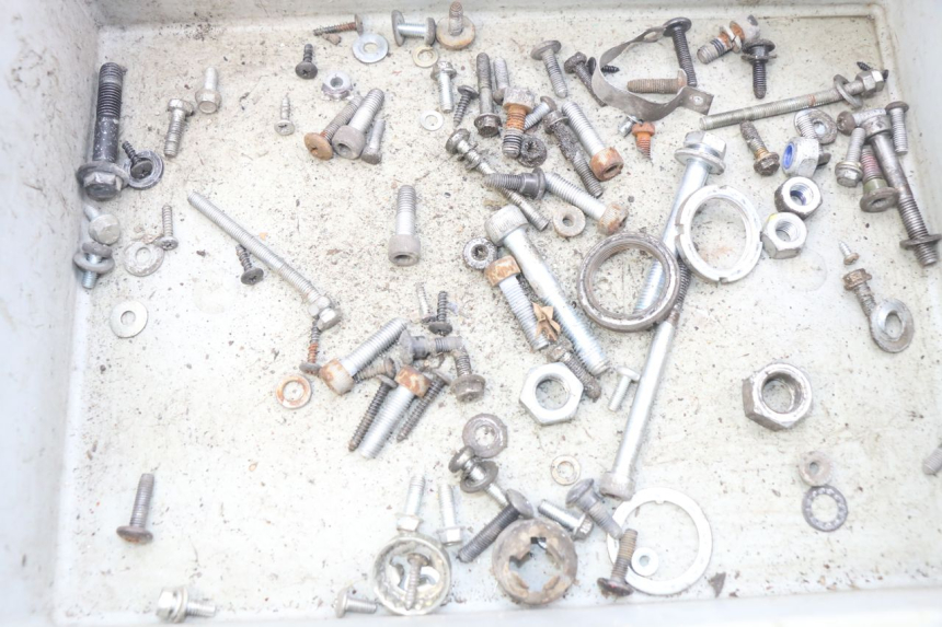 photo de WOREK ŚRUB I WKRĘTÓW PIAGGIO VESPA LX 2T 50 (2005 - 2013) - Szczegół części