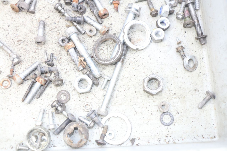 photo de WOREK ŚRUB I WKRĘTÓW PIAGGIO VESPA LX 2T 50 (2005 - 2013) - Zoom stanu zużycia