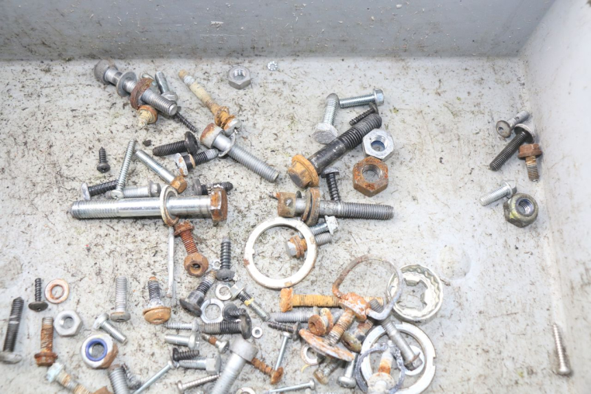 photo de WOREK ŚRUB I WKRĘTÓW PIAGGIO VESPA LX IE 125 (2010 - 2012) - Szczegół części