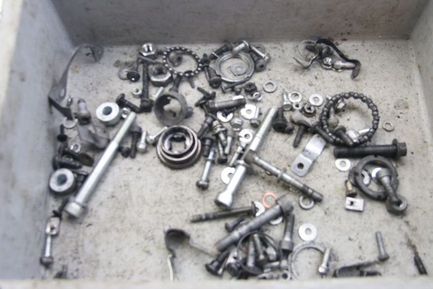 photo de WOREK ŚRUB I WKRĘTÓW PIAGGIO VESPA SPRINT 2T 50 (2014 - 2018) - Widok główny