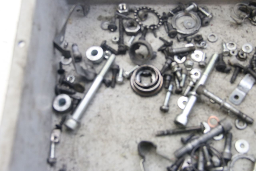 photo de WOREK ŚRUB I WKRĘTÓW PIAGGIO VESPA SPRINT 2T 50 (2014 - 2018) - Zoom stanu zużycia