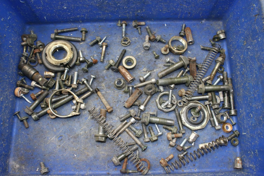 photo de TORBA ZESTAW ŚRUB I WKRĘTÓW EUROCKA VIRTUALITY GT 4T 50 (2011 - 2017) - Widok główny