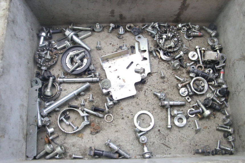 photo de WOREK ŚRUB I ŚRUBEK HONDA VISION NSC R 50 (2013 - 2015) - Widok główny